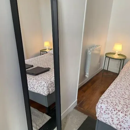 شقة Charming & Cocooning Flat - Canal De L'ourq بونتا